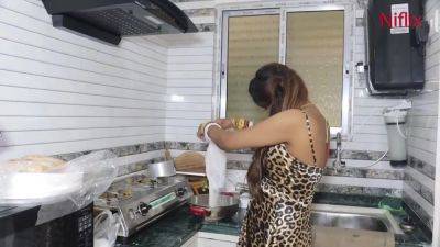 Indian Wife Honeymoon Sex In Kitchen With Her Husband - hotmovs.com - India
